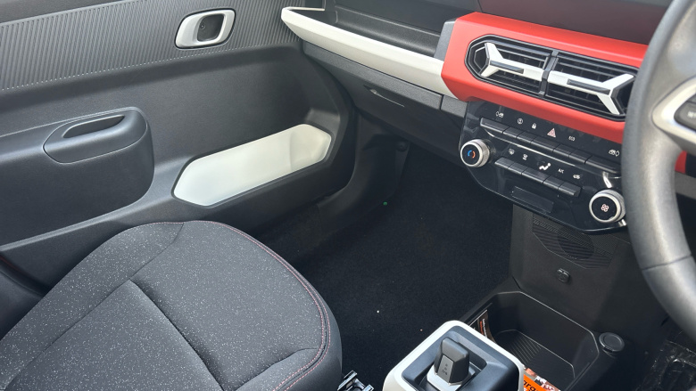 Dacia Spring 27kWh Expression 65 48kW 5dr Auto Electric Hatchback